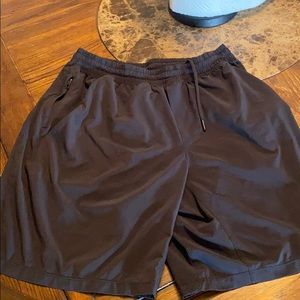Men’s Lulu lemon shorts